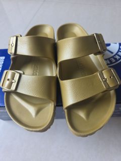 (Category: ) located in . Submitted by styleshoppers (Listing ID 1452172889, Image 1). Description: .