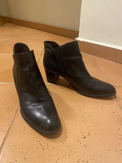 (Category: ) located in . Submitted by euuniqlo (Listing ID 1452270066, Image 1). Description: .