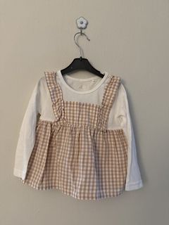 (Category: ) located in . Submitted by wardrobeyaya (Listing ID 1452208094, Image 1). Description: .