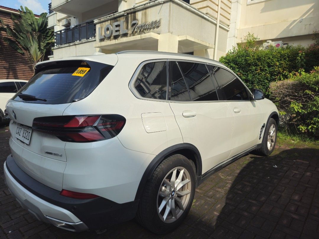 BMW X5 3.0 (A) (Category: Used Cars) located in Angeles City. Submitted by tommy_pncl (Listing ID 1452124462, Image 2). Description: 2024 BMW X5 XDRIVE 30D MPHV INSURANCE UNTIL 2027 JUNE No Accident No Dent 0998 533 9330.
