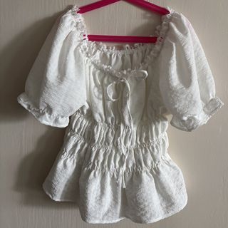 (Category: ) located in . Submitted by rosepeonies (Listing ID 1452153110, Image 1). Description: .