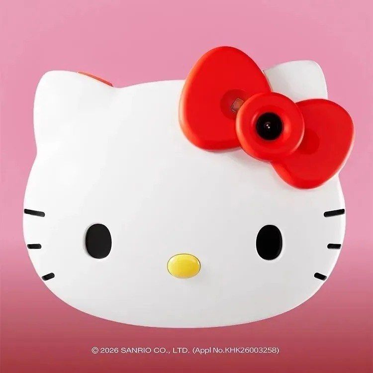 Booie x Hello Kitty Camera (Category: Cameras) located in Quezon City. Submitted by unicornmanila (Listing ID 1452299876, Image 2). Description: 🦄 Booie x Hello Kitty Camera 🦄 Preorder - ETA Nov 🦄 50% down payment only.