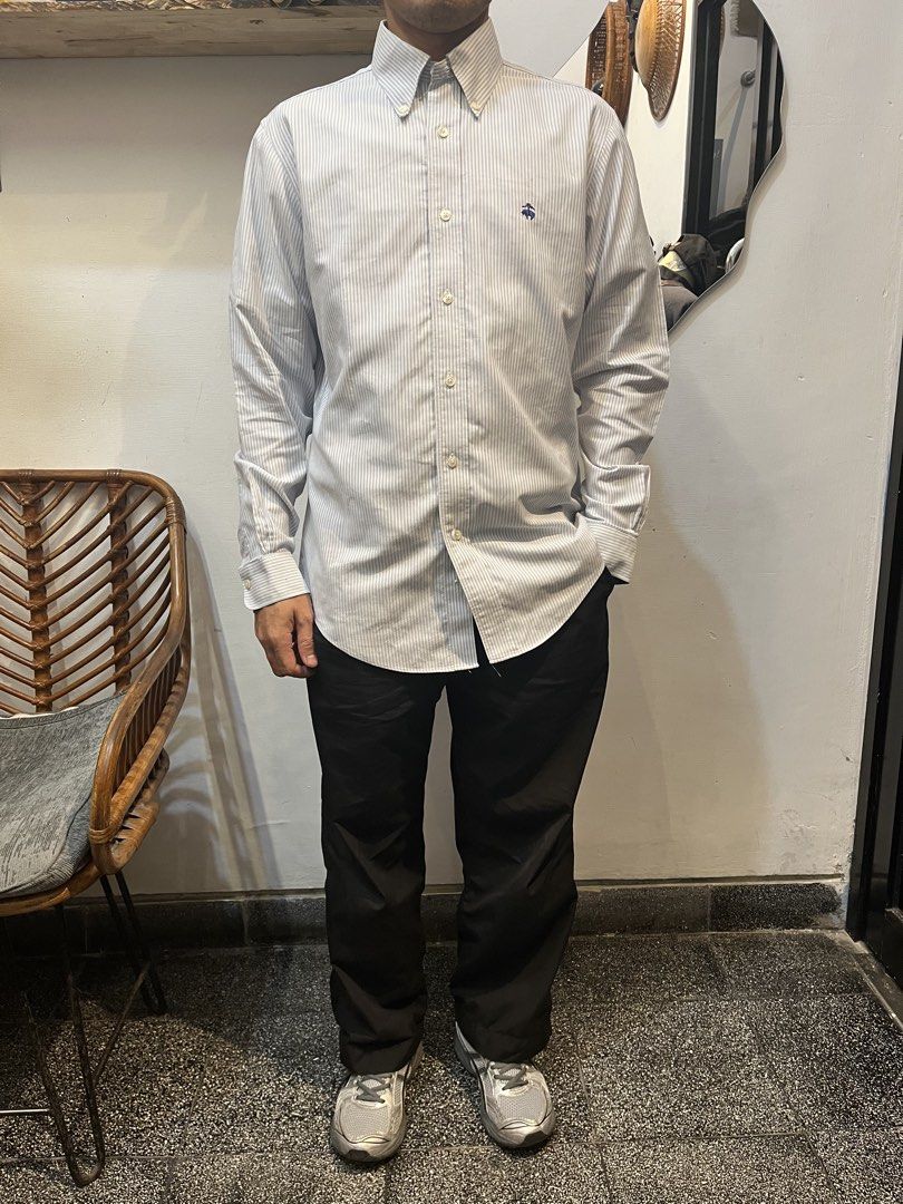Brooks Brother Regent Longshirt Stripe Oxford Menswear M/L, AUTO GAGAH! (Kategori: Atasan) berada di Medan. Dikirim oleh diopascaljonathan (ID iklan 1452127210, Gambar 3). Deskripsi: Brooks Brother Regent Longshirt Stripe Oxford Menswear, AUTO GAGAH! Size M/L (78x58) TRUSTED SELLERR!!! SIAPA CEPATT, DIA GAGAHH!!!.