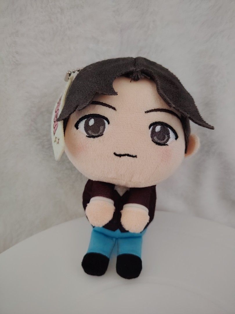 BTS TINY TAN plush (Category: K-Wave) located in Kampar. Submitted by taetae71 (Listing ID 1452141076, Image 1). Description: Authentic Item kept as collection This is clearance price No nego pls Exclude postage.
