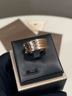 (Category: ) located in . Submitted by lovelotsluxury (Listing ID 1452184856, Image 1). Description: .