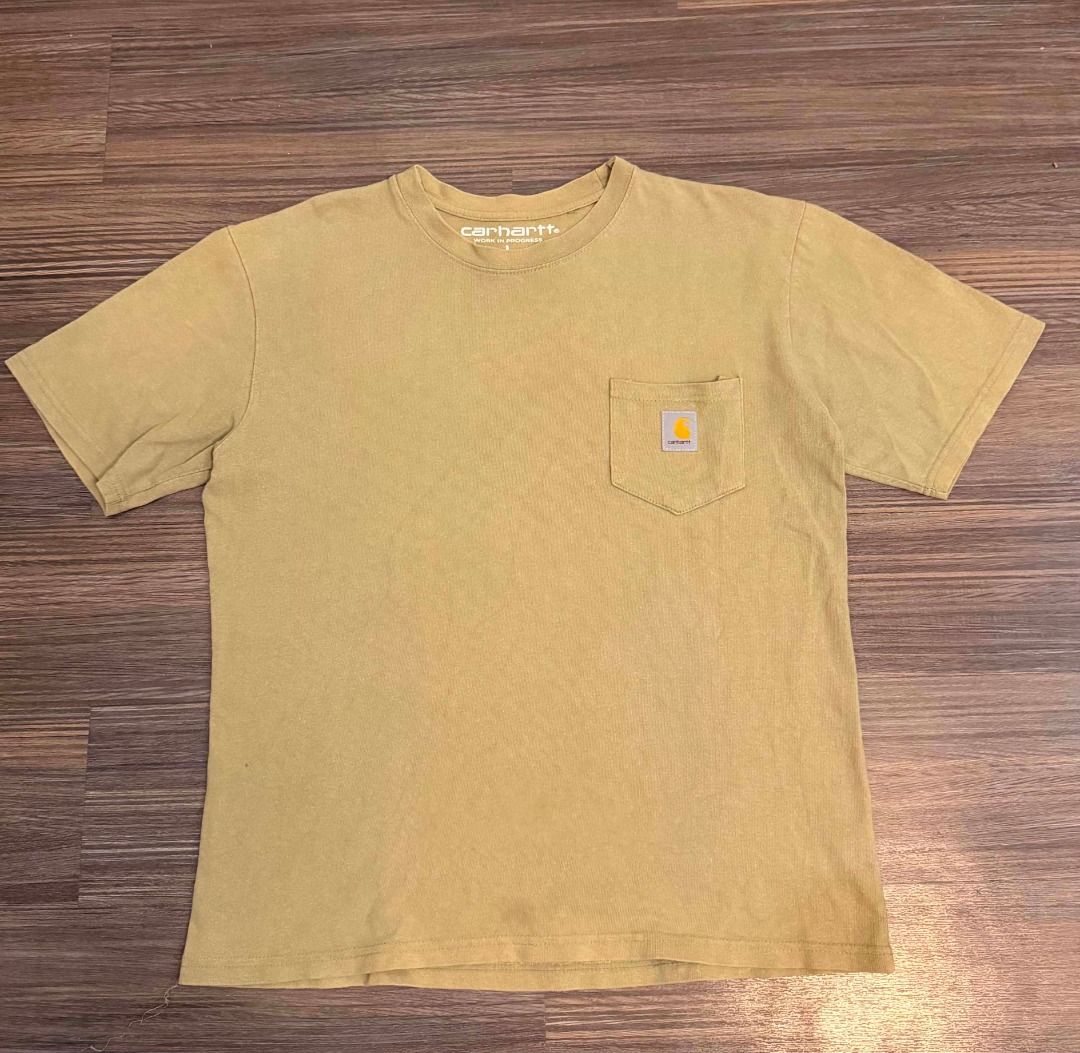 Carhartt K87 Pocket Tee (Category: Tshirts & Polo Shirts ) located in Baguio. Submitted by byokki.kitto (Listing ID 1452250652, Image 2). Description: Carhartt K87 Pocket Tee Large on tag pero resized 26 Length 20.5 Width Very good condition Issues: Resized 500.