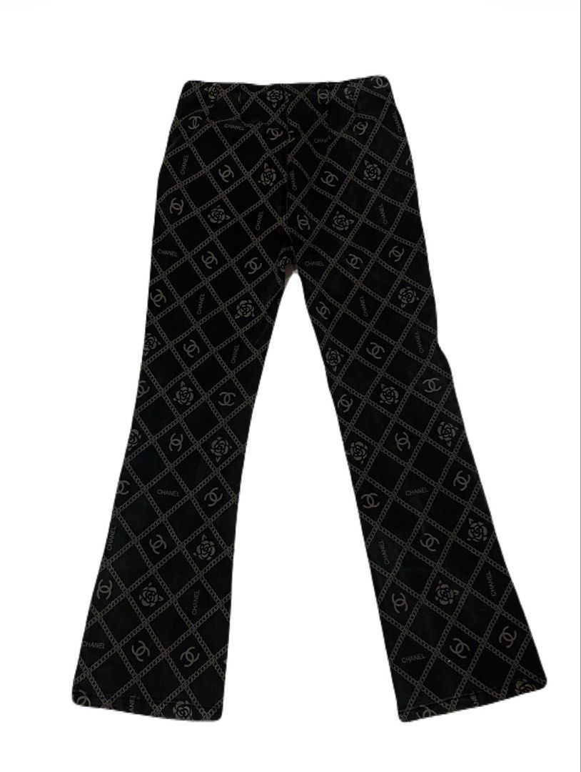 Chanel Black All-Over Logo Print Flared Pants (Category: Jeans) located in Cebu City. Submitted by jamaica_perez (Listing ID 1452243597, Image 2). Description: Wag na mag message kung di naman bibili, if hindi oa marked as sold available pa po yan. Let’s not waste each others nalang po. Authentic, got this as a gift sa host family ko when I went to Japan last 2024. Di ko alam ano size ng waist per sure ako fits small-medium frames. Price is a BIT