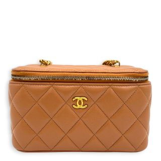 (Category: ) located in . Submitted by carousellluxury (Listing ID 1452198075, Image 1). Description: .