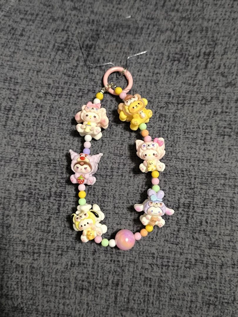 Character Phone / Bag Charm (Category: Other Mobile & Gadget Accessories) located in Imus. Submitted by nhot21 (Listing ID 1452231014, Image 1). Description: Character phone / bag charms 200.00 each.