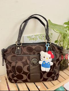 (Kategori: ) berada di . Dikirim oleh elgina.id (ID iklan 1452194032, Gambar 1). Deskripsi: .
