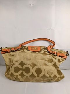 (Category: ) located in . Submitted by shoppicholic (Listing ID 1452254945, Image 1). Description: .