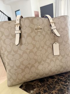 (Category: ) located in . Submitted by allyhusna (Listing ID 1452158437, Image 1). Description: .