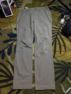 (Category: ) located in . Submitted by one9ninethrift (Listing ID 1452120597, Image 1). Description: .