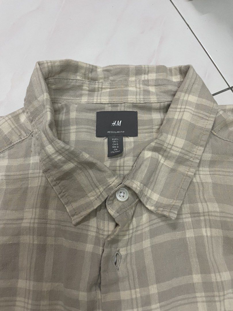Combo Xl rm 40 (Category: Activewear) located in Kuantan. Submitted by midhiz (Listing ID 1452179486, Image 3). Description: Measurement: 23/30 23/29 24/29 Condition : 9/10 Rts: My size now is M.