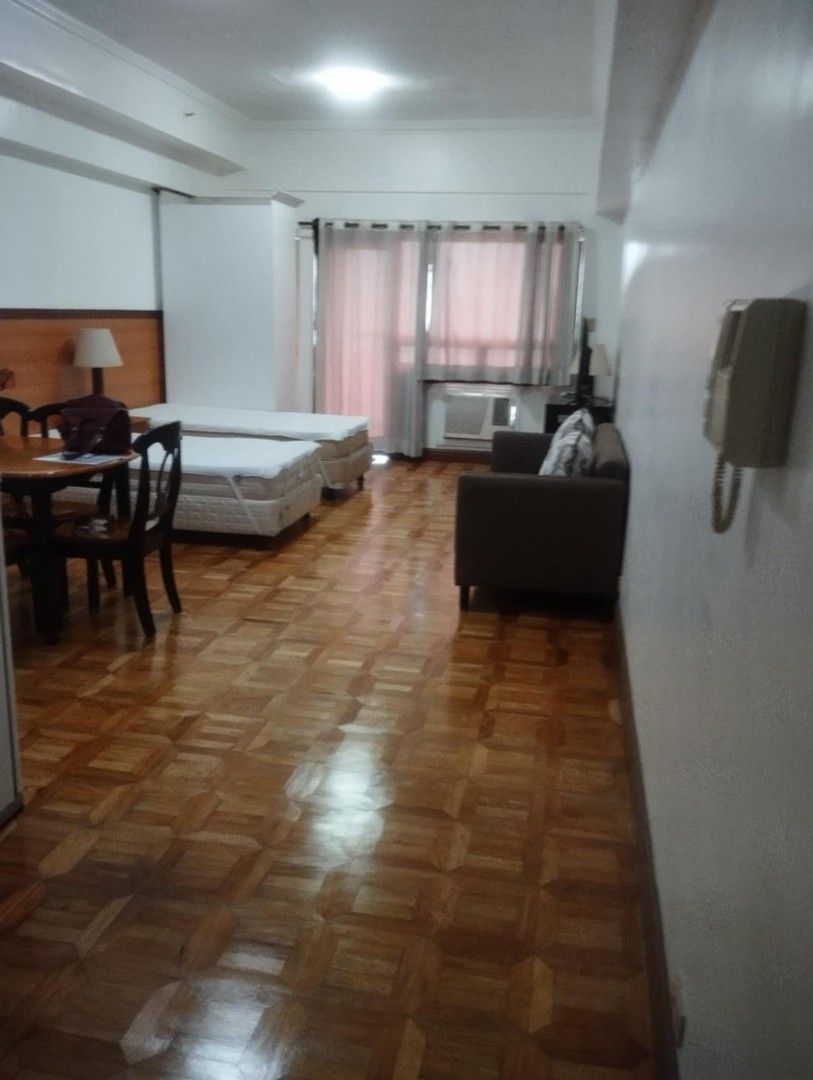 Condo makati (Category: Apartments & Condos) located in Manila. Submitted by adapunmark76703 (Listing ID 1452288675, Image 3). Description: address 1405 BSA suites condominium 103 c .palanca st.legaspi village makati city 1 own parking.
