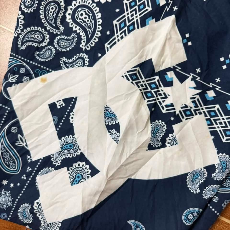 DC Boadshort (Category: Shorts) located in Davao. Submitted by cmbs141022 (Listing ID 1452142717, Image 3). Description: DC Boadshort Size 34-36 Length 22" Condition: 9/10 💰 Price: 500.