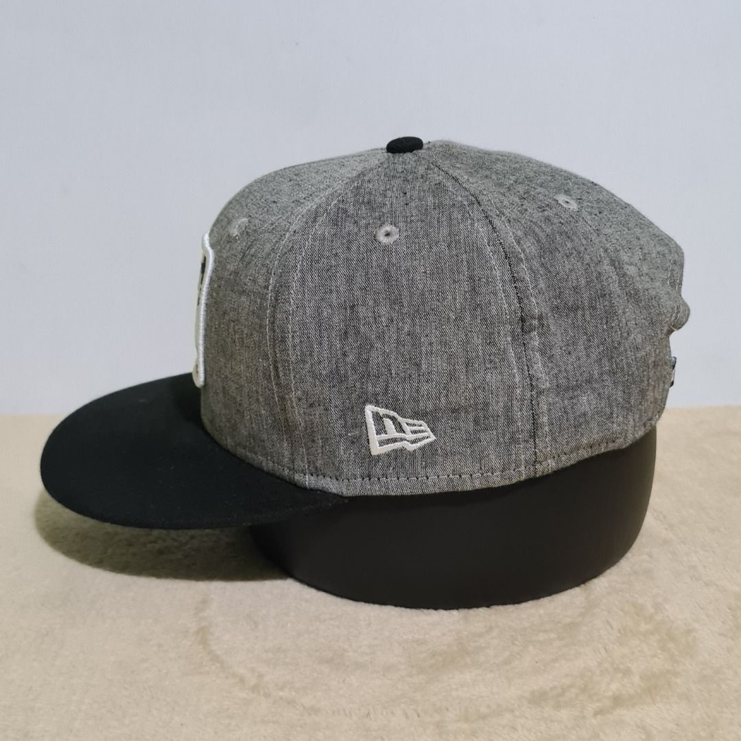 DC New Era 9fifty Snapback Cap (Category: Caps & Hats) located in Antipolo. Submitted by legit_imported_items (Listing ID 1452237721, Image 2). Description: Kindly read first thank you! DC New Era 9fifty Snapback Cap in fair condition Size: one size fits most Price: ₱699 (FIXED) 💯 Authentic / Legit from US issue: may name patch sa right side ng cap FIXED PRICE Antipolo Location *MoP: Metrobank / Gcash *No Reservation *Payment First (first to pay
