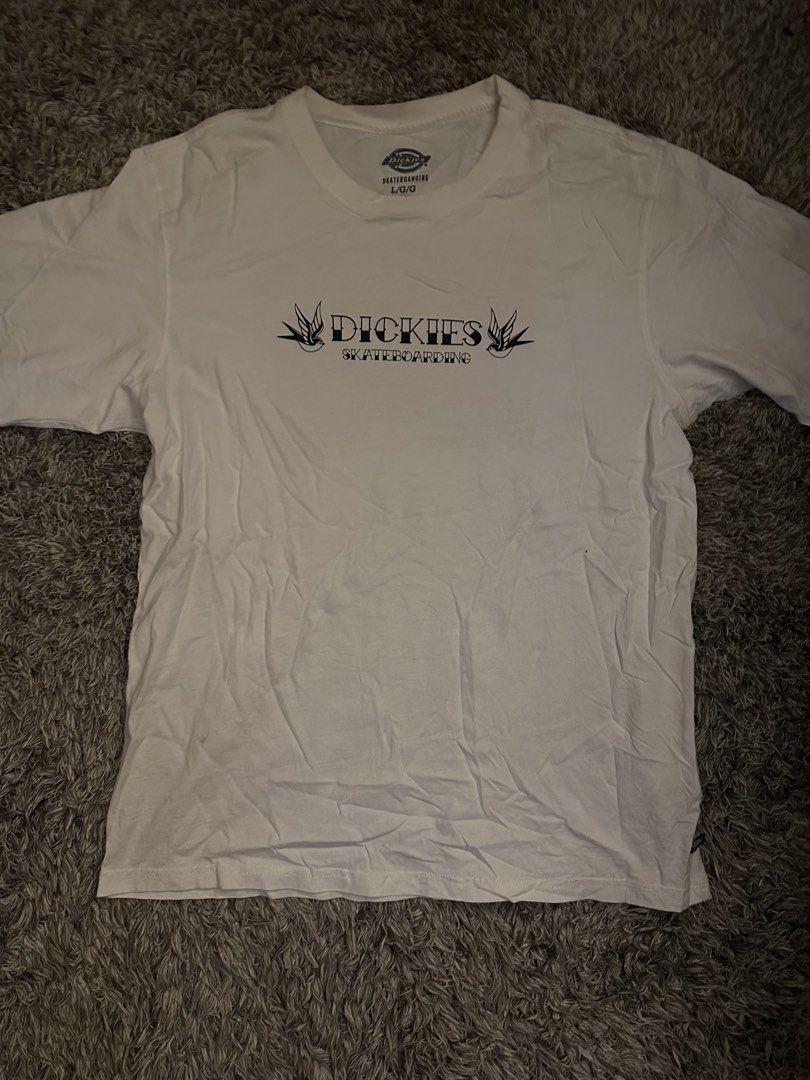由 deadreceiver (刊登 ID 1452309359，圖片 1) 提交，位於 台北市 (Taipei) 的 dickies t S (類別：T恤、Polo衫)，說明：。