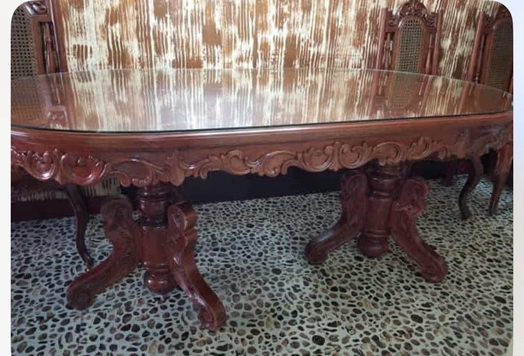 Dining table set narra, with 3 chairs (Category: Tables & Sets) located in General Trias. Submitted by seisuke.kanou (Listing ID 1452134869, Image 3). Description: narra dining table set 3chaira included preloved.