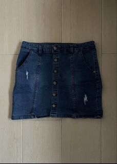 (Category: ) located in . Submitted by mixcloths (Listing ID 1452227700, Image 1). Description: .