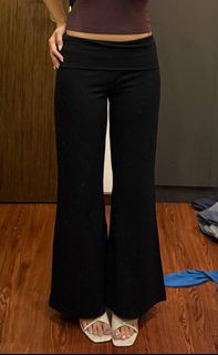 (Category: ) located in . Submitted by hehexdbibblekuromilover (Listing ID 1452224212, Image 1). Description: .