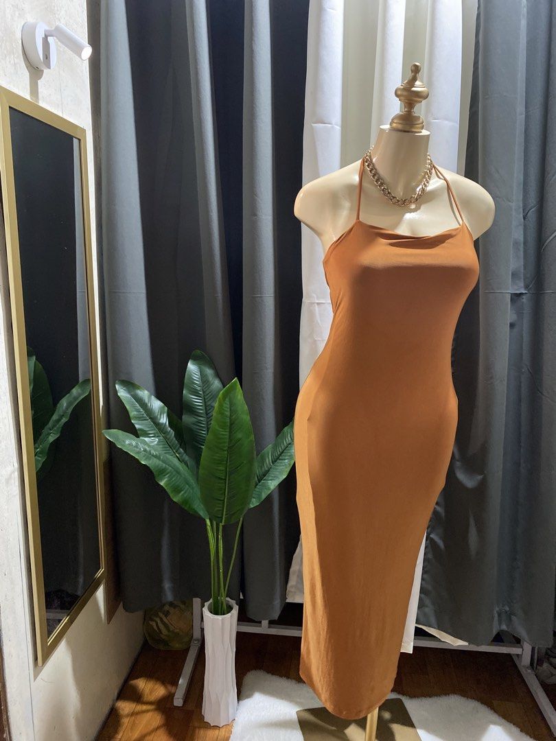 F21 halter silk brown orange maxi dress (Category: Dresses) located in Taguig. Submitted by KL_Outfits (Listing ID 1452211441, Image 2). Description: .