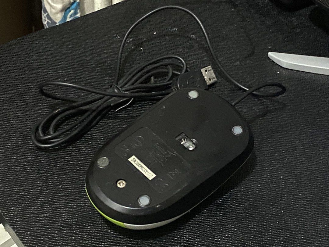 Genius DX-110 USB Optical Mouse (Green) (Category: Mouse & Mousepads) located in Manila. Submitted by daryllvallejo25 (Listing ID 1452287437, Image 2). Description: Genius DX-110 USB Optical Mouse (Green) 💵 Price: ₱100 ⚙️ Condition: Fully Working | Second-Hand Inclusions: ✅ Genius DX-110 USB Optical Mouse (Green) Features: • Plug-and-Play USB Connection • Smooth Optical Tracking • Comfortable Ambidextrous Design • No Software Required Notes: • T