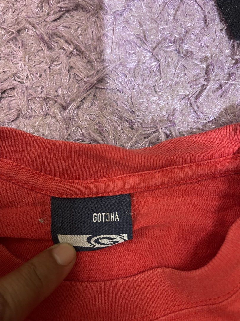 gotcha (Category: Tshirts & Polo Shirts) located in Kerteh. Submitted by saifulrizal13 (Listing ID 1452239734, Image 3). Description: good condition .