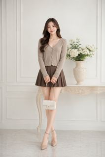 (Kategori: ) berada di . Dikirim oleh sherlie_shop (ID iklan 1452275262, Gambar 1). Deskripsi: .