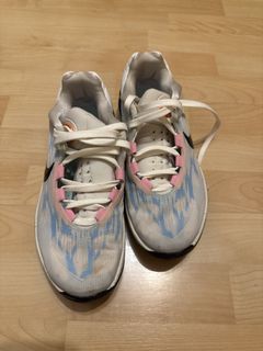 （分類：）位於 。 由 yim._.0412 提交（商品編號 1452307534，圖片 1）。簡介： 。