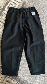 (Category: ) located in . Submitted by thriftbyaffizahelmi (Listing ID 1452130995, Image 1). Description: .