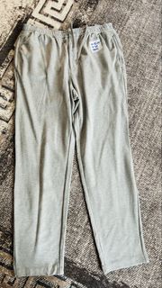 (Category: ) located in . Submitted by thriftbyaffizahelmi (Listing ID 1452129872, Image 1). Description: .