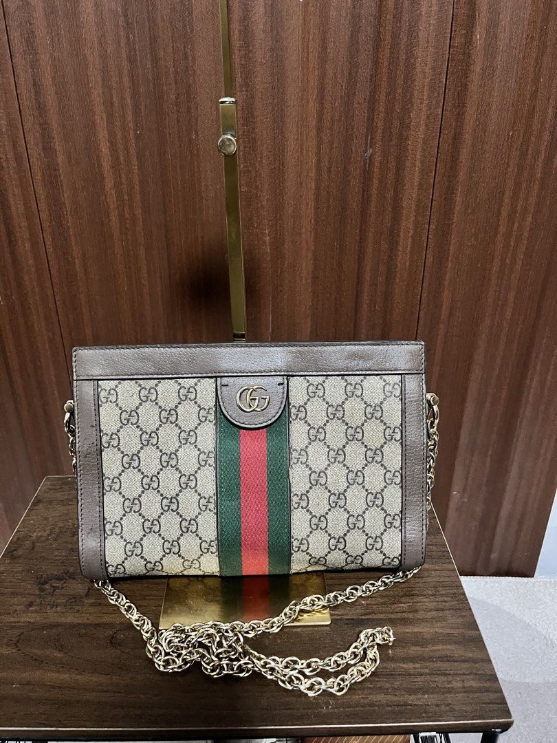 Gucci Ophidia GG Supreme Shoulder Bag (Category: Luxury Bags & Wallets) located in Cebu City. Submitted by nbetcuban007trendyfinds (Listing ID 1452202432, Image 2). Description: - Authentic Gucci Ophidia shoulder bag - Classic GG Supreme canvas - Signature green and red stripe detail - Gold-tone chain strap - Versatile for day or night use - Last pic sample only (price value at the other shops).