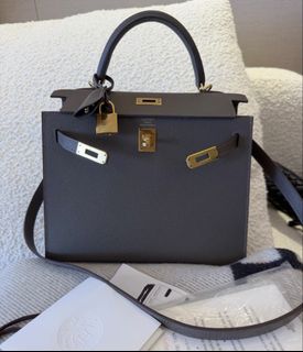 （分類：）位於 。 由 bellize.luxury 提交（商品編號 1452291972，圖片 1）。簡介： 。