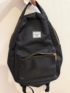 （分類：）位於 。 由 emmaagrants 提交（商品編號 1452252585，圖片 1）。簡介： 。