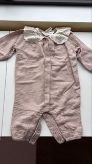 (Category: ) located in . Submitted by preloved_closett (Listing ID 1452183002, Image 1). Description: .