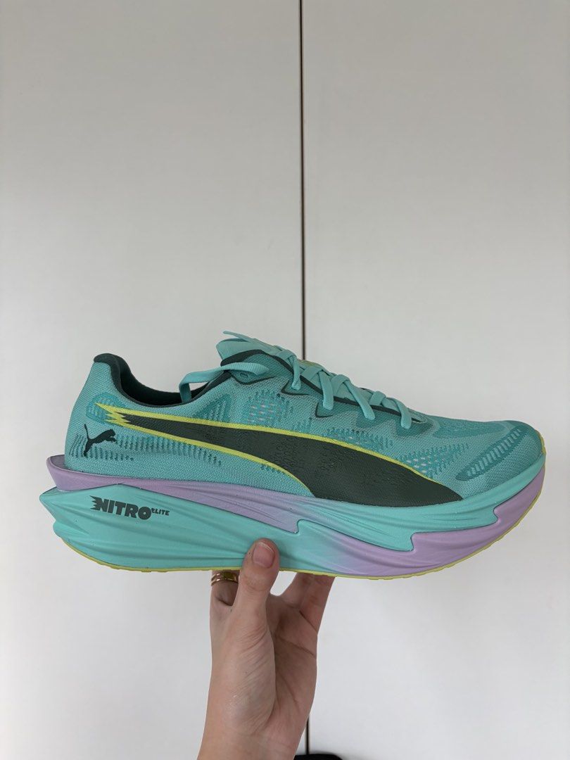 HYROX DEVIATE NITRO ELITE 4 Men (Category: Sneakers & Footwear) located in Quezon City. Submitted by mrjmrn08 (Listing ID 1452175866, Image 1). Description: BELOW SRP BRAND NEW Complete with paperbag, box, and free tote bag. Guaranteed original, bought in KL. 🇲🇾 FREE SF FOR METRO MANILA.