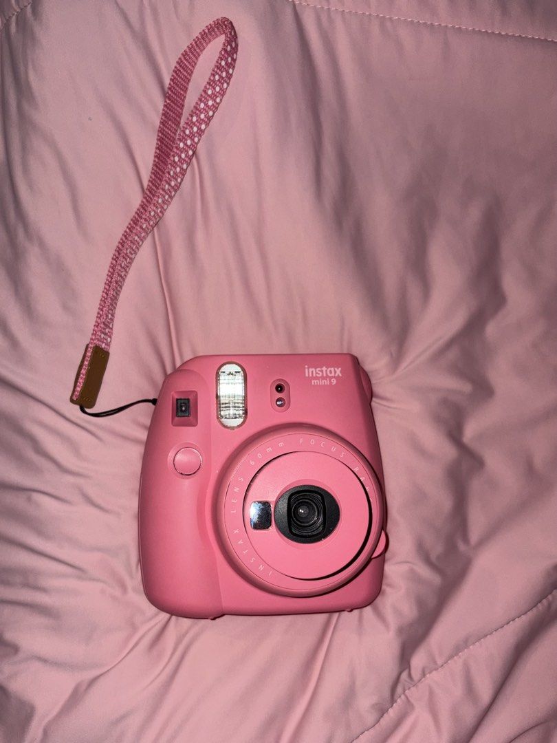 Instax mini 9 (Category: Cameras) located in Manila. Submitted by quickwind.b2ee63 (Listing ID 1452289908, Image 1). Description: Fujifilm Instax Mini 9 Fully working and in excellent condition! Only used once and kept in very good condition—no scratches, dents, or any visible damage. Good as new! For meet-up testing, buyer must bring their own 2 AA batteries and Instax Mini film to test the camera. RFS: Not being used..