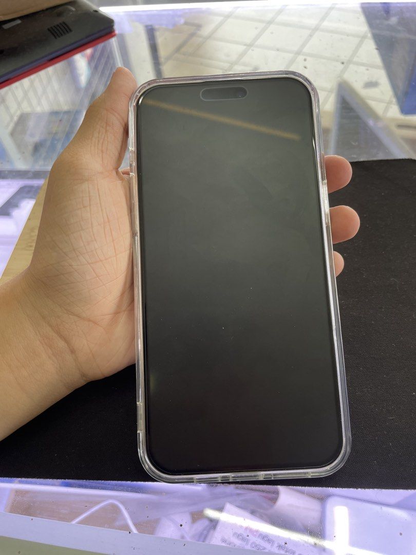 iPhone 15 pro max 256Gb Bypass wifi (Category: iPhone 15 Series) located in Balik Pulau. Submitted by kailtech_gadgets (Listing ID 1452222900, Image 3). Description: iPhone 15 Pro Max 256Gb bypass Wifi only sim card tk leh masuk tk bole update dgn data reset no face id dgn camera selfie ada tempat kuning sikit bila off screen all parts are original✅ apple id boleh masuk app store✅ boleh pakai mcm biasa✅ sesuai buat untuk camera dan secondary phon