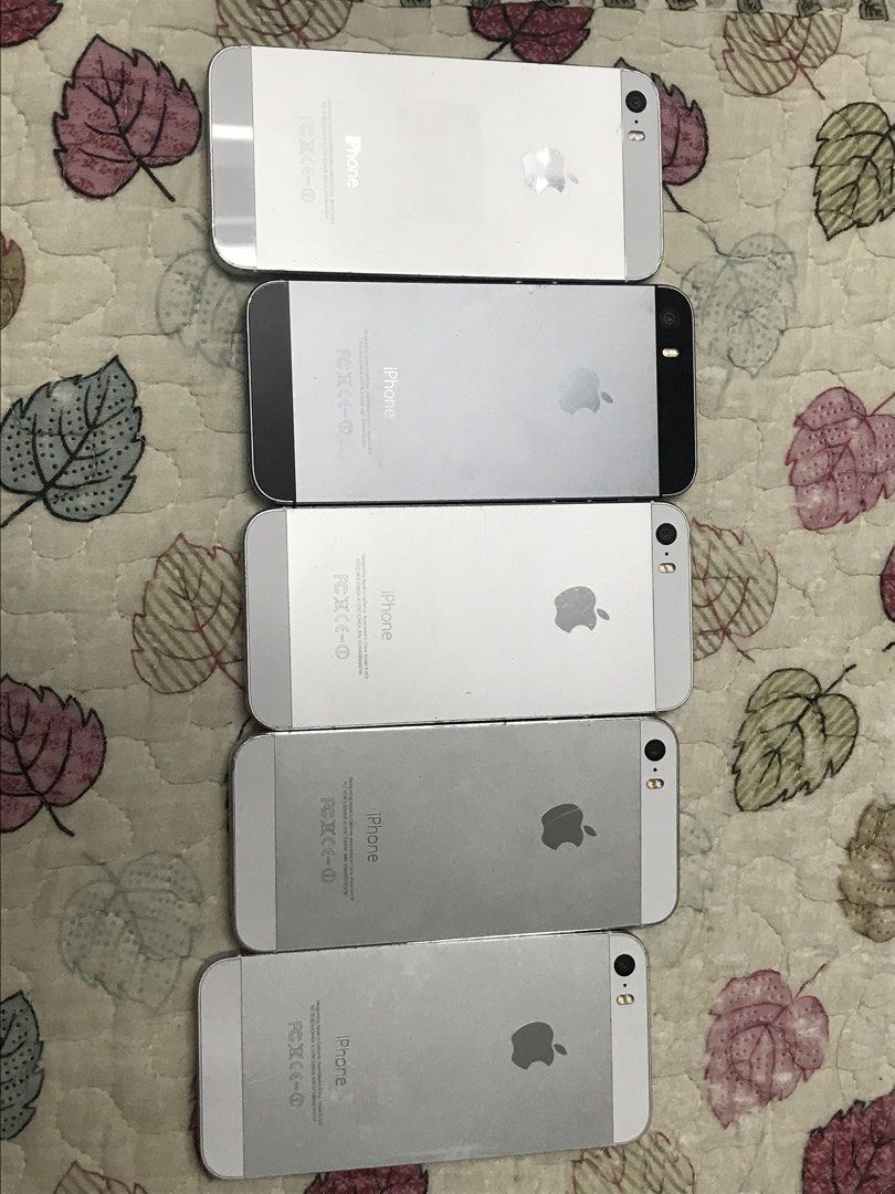 iPhone 5s 16gb 指紋壞左 （分類：iPhone 其他）位於 Hong Kong。 由 ccccccccching_123 提交（商品編號 1452259255，圖片 1）。簡介： 指紋壞左！指紋壞左！指紋壞左！ 錄唔到指紋！但home鍵正常用到！ 接受到先問，唔議價，唔好hello完就走，禮貌啲🙏🏻 多部可再平啲，可順豐，可面交， ⚠️面交只在東鐵線(上水-九龍塘) 全走$600 送充電線 之前辦公用嘅call嘅手機，指紋壞左，其他一切正常，影相用得，都算新淨 5句內成交送你充電線😊 。