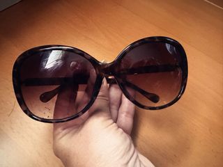 （分類：）位於 。 由 simplynora72 提交（商品編號 1452314345，圖片 1）。簡介： 。