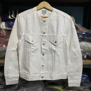 (Kategori: ) berada di . Dikirim oleh blacksmiththriftmart (ID iklan 1452268078, Gambar 1). Deskripsi: .