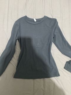 (Kategori: ) berada di . Dikirim oleh waffle_preloved (ID iklan 1452227696, Gambar 1). Deskripsi: .