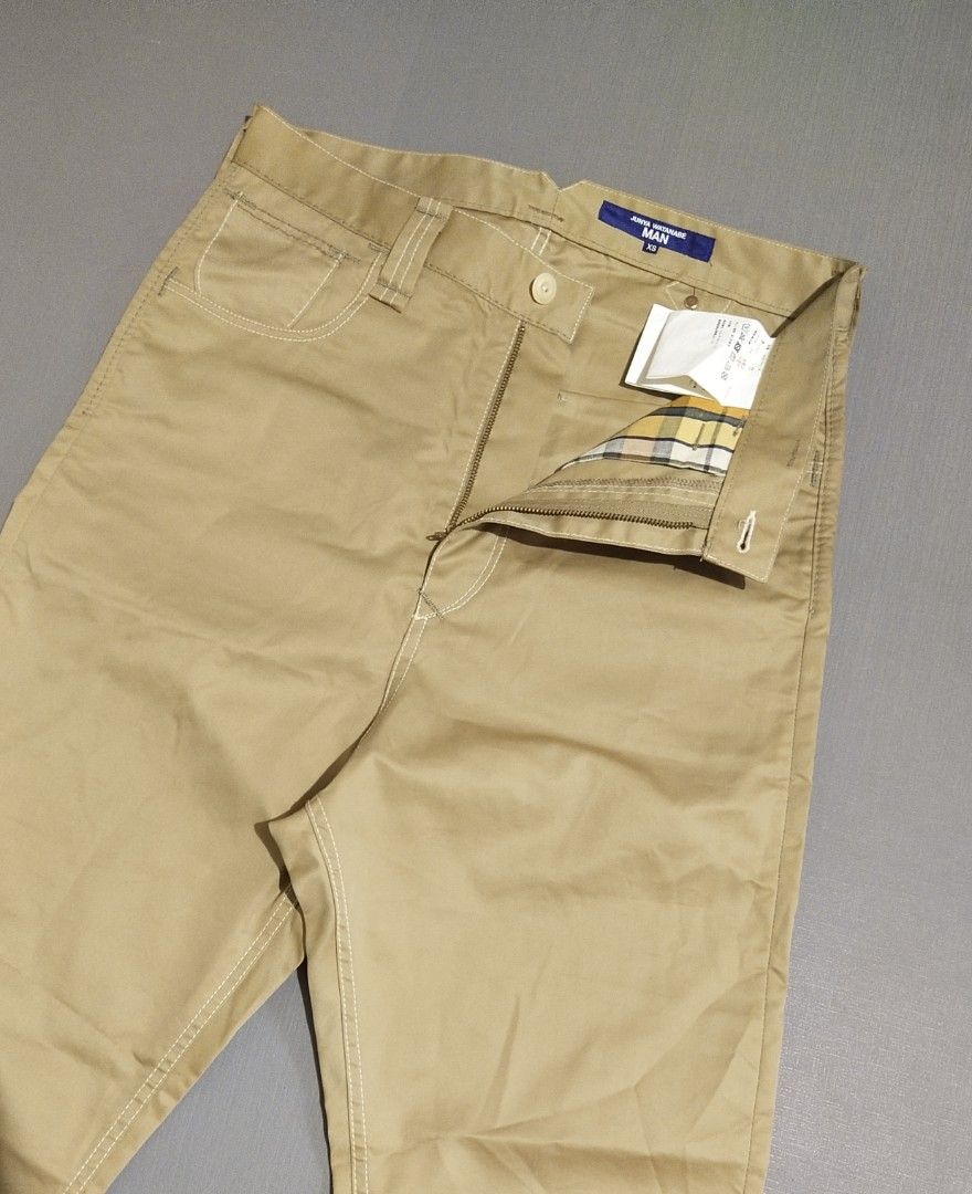 JUNYA WATANABE - PANTS (Category: Trousers) located in Cebu City. Submitted by whainstone (Listing ID 1452113653, Image 3). Description: Excellent condition Made in Japan Tagged size - XS Waist - 33 to 34" (actual) Length - 37" Photos may vary due to lighting Php 4000 + 90 (sf) Mop: gcash/bank Thank you & Godbless. 🤗.