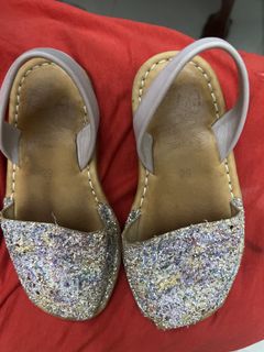 (Category: ) located in . Submitted by ccantikkk (Listing ID 1452149922, Image 1). Description: .