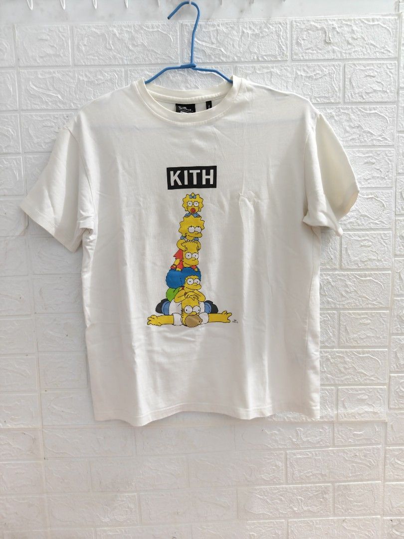 由 thrift_store_8 (刊登 ID 1452152152，圖片 1) 提交，位於 台北市 (Taipei) 的 Kith X The Simpsons (類別：T恤、Polo衫)，說明：。
