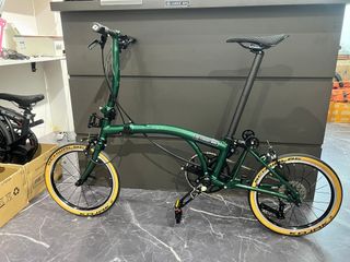 (Category: ) located in . Submitted by TheCyclingBarista (Listing ID 1451184715, Image 1). Description: .