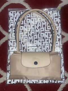 (Kategori: ) berada di . Dikirim oleh niniblog (ID iklan 1452218175, Gambar 1). Deskripsi: .