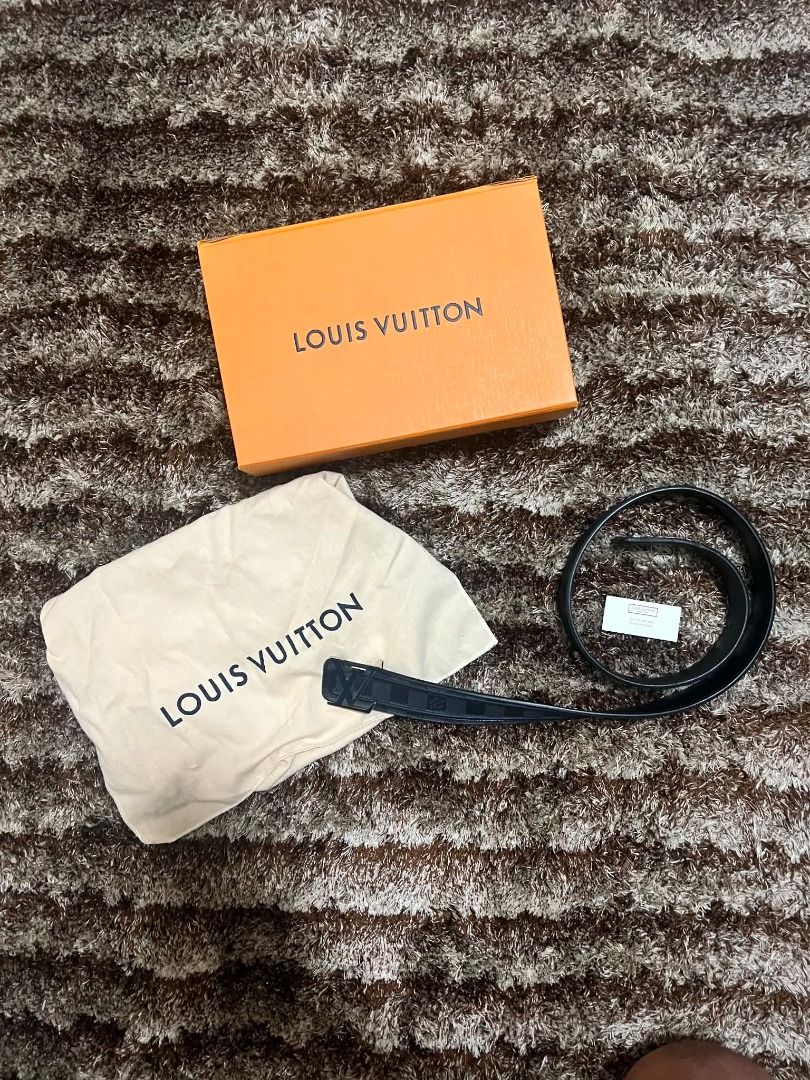 Louis Vuitton Graphite 43 inches (Category: Luxury Accessories) located in Manila. Submitted by actd_luxury (Listing ID 1452315351, Image 1). Description: complete box dust bag.