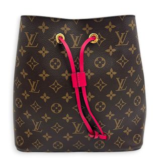 (Category: ) located in . Submitted by carousellluxury (Listing ID 1452179270, Image 1). Description: .